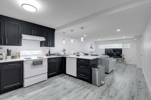 6378 124 Street, Surrey, BC 