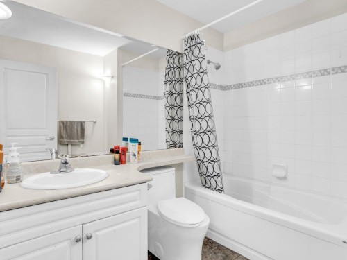 32-13918 58 Avenue, Surrey, BC 