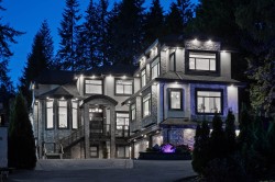 9075 164 Street  Surrey, BC V4N 2Z9