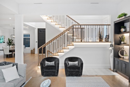 9075 164 Street, Surrey, BC 