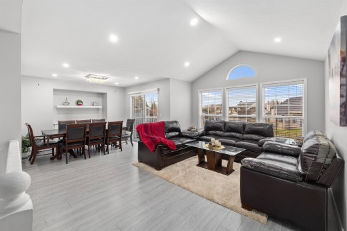 31165 Sidoni Avenue  Abbotsford, BC V2T 5J8