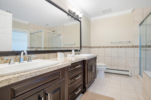 14225 69A Avenue, Surrey, BC 