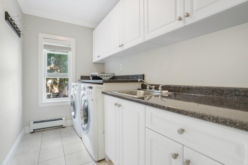 14225 69A Avenue, Surrey, BC 