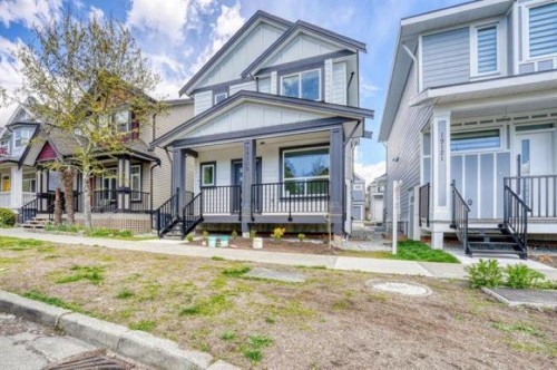 19109 67 Avenue, Surrey, BC 