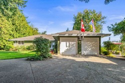 10276 173 Street  Surrey, BC V4N 4H8