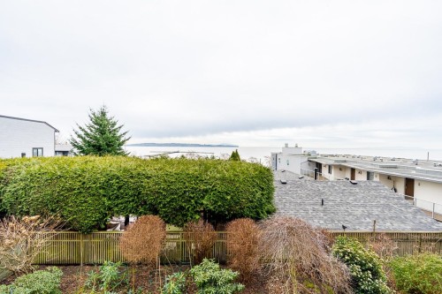 14976 Beachview Avenue, White Rock, BC 