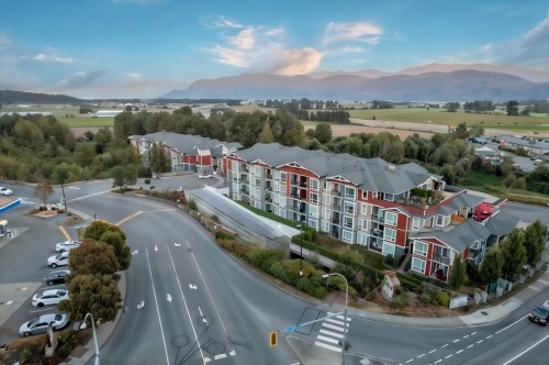 116-2238 Whatcom Road, Abbotsford, BC 