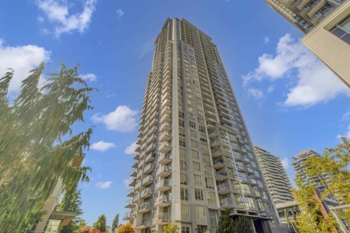 2703-13325 102a Avenue  Surrey, BC V3T 0J5