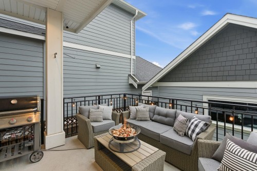 15786 23B Avenue, Surrey, BC 