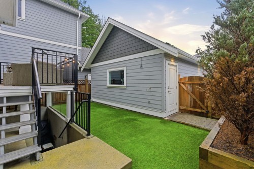 15786 23B Avenue, Surrey, BC 