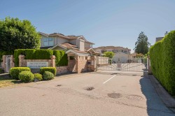 39-9168 Fleetwood Way  Surrey, BC V3R 0P1