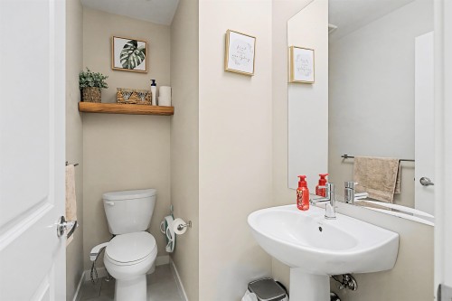 8-14888 62 Avenue, Surrey, BC 