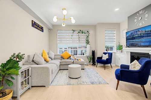 8-14888 62 Avenue, Surrey, BC 