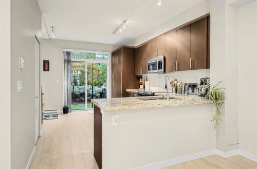 8-14888 62 Avenue, Surrey, BC 