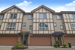 32-7848 209 Street  Langley, BC V2Y 0M4