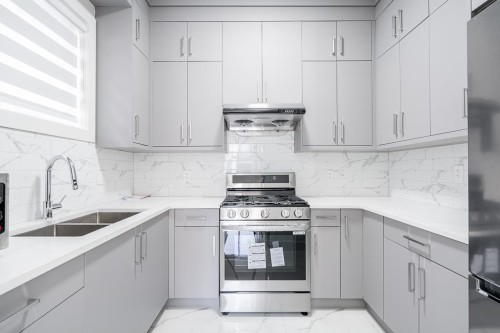 6261 148 Street, Surrey, BC 