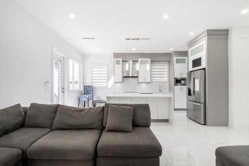 6261 148 Street, Surrey, BC 