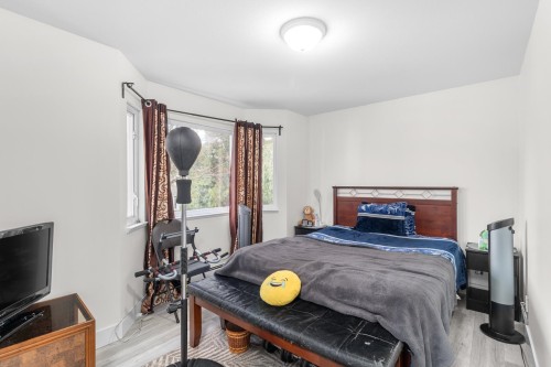 12625 Hampton Court, Surrey, BC 