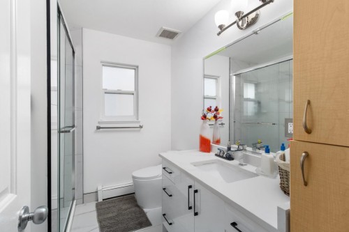 12625 Hampton Court, Surrey, BC 