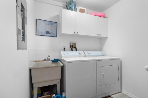 12625 Hampton Court, Surrey, BC 