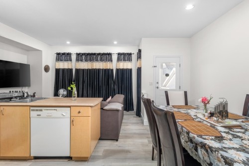 12625 Hampton Court, Surrey, BC 