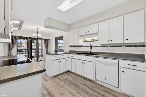 61-32959 George Ferguson Way  Abbotsford, BC V2S 7W9