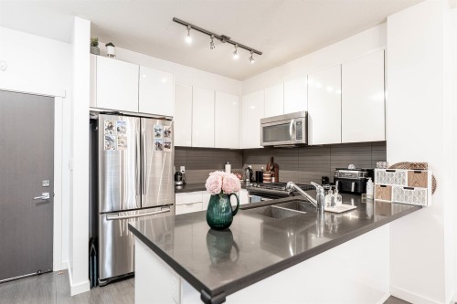 110-15168 33 Avenue, Surrey, BC 