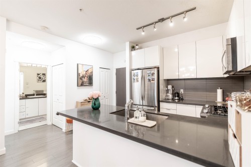 110-15168 33 Avenue, Surrey, BC 