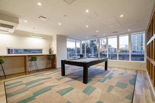 3003-13615 Fraser Highway, Surrey, BC 