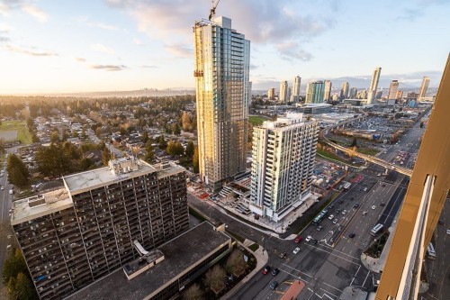 3003-13615 Fraser Highway, Surrey, BC 