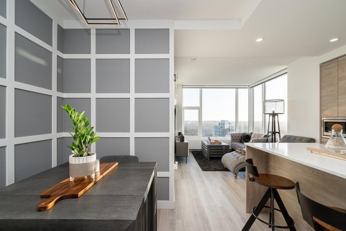 3003-13615 Fraser Highway, Surrey, BC 