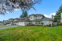8719 140b Street  Surrey, BC V3W 0V9