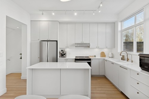 3-14151 58A Avenue, Surrey, BC 