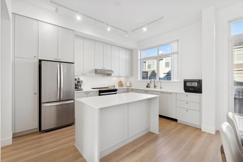 3-14151 58A Avenue, Surrey, BC 