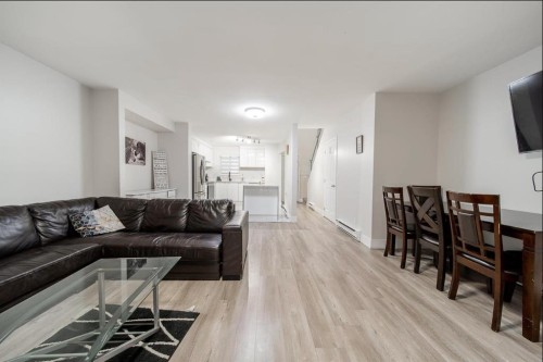 129-13710 67 Avenue, Surrey, BC 