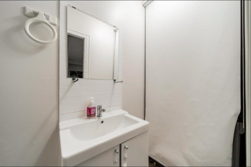 129-13710 67 Avenue, Surrey, BC 