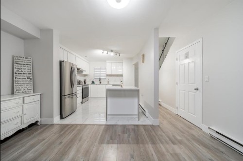 129-13710 67 Avenue, Surrey, BC 