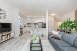 15-20852 78b Avenue  Langley, BC V2Y 0X6