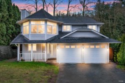 14306 77a Avenue  Surrey, BC V3W 0L2