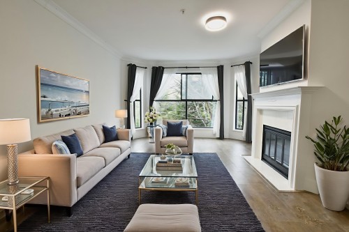 213-7161 121 Street  Surrey, BC V3W 1G8