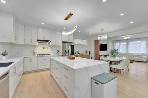 15100 61 Avenue, Surrey, BC 