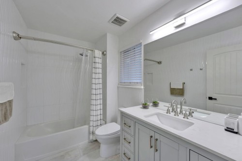 15100 61 Avenue, Surrey, BC 