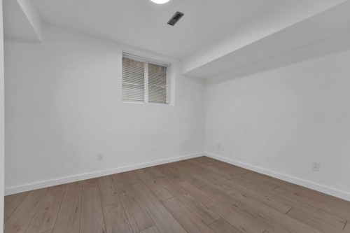 15100 61 Avenue, Surrey, BC 