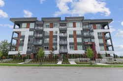 620-8117 200a Street  Langley, BC V2Y 3W9