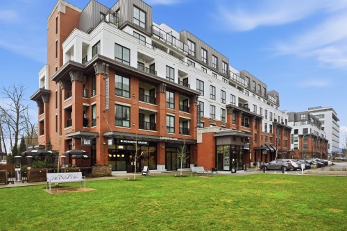 A410-20018 83a Avenue  Langley, BC V2Y 3P2