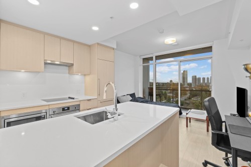 1203-13675 107a Avenue  Surrey, BC V3T 2H3