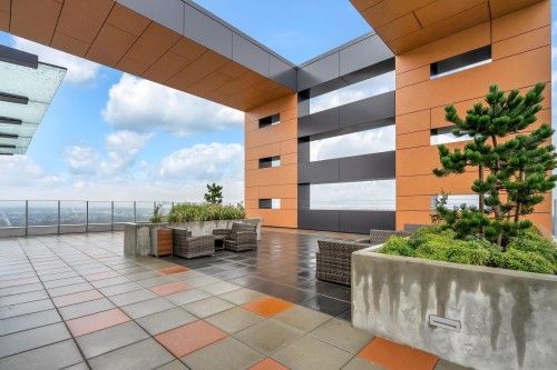 909-13615 Fraser Way, Surrey, BC 