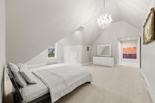 15963 Devonshire Drive, Surrey, BC 