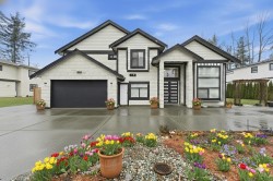 2365 264 Street  Langley, BC V4W 2L5