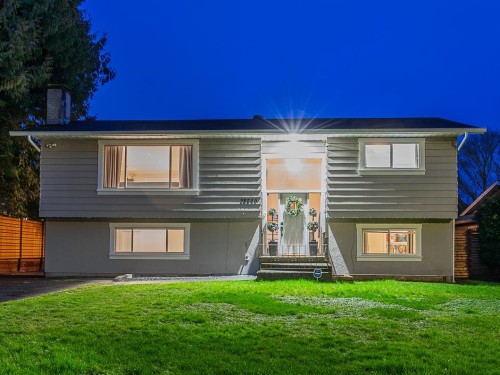 26640 28b Avenue  Langley, BC V4W 3B2